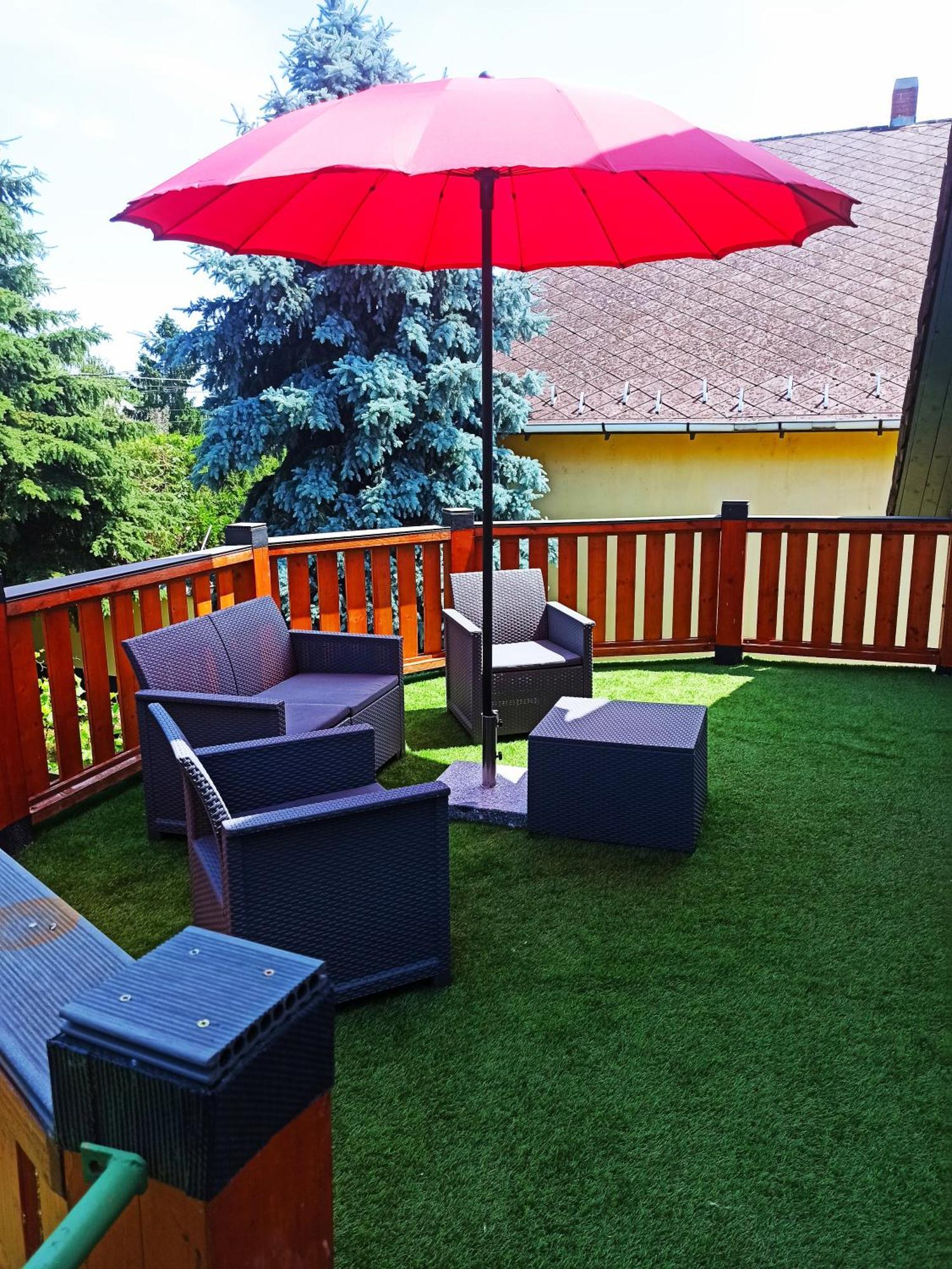 Labdarozsa Apartmanhouse Fonyód